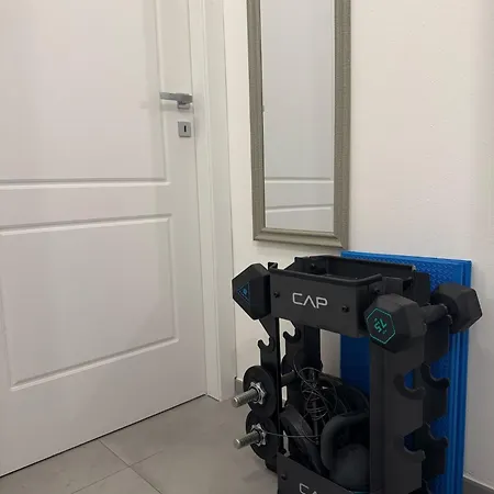 Domus Plinio アパート