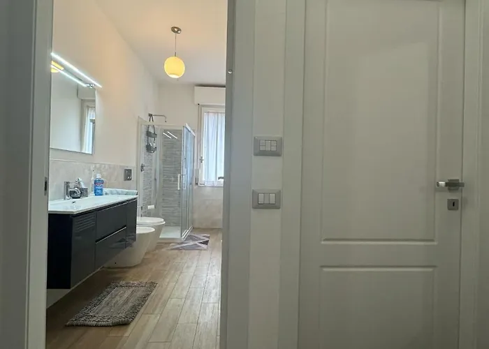 Domus Plinio Lägenhet *